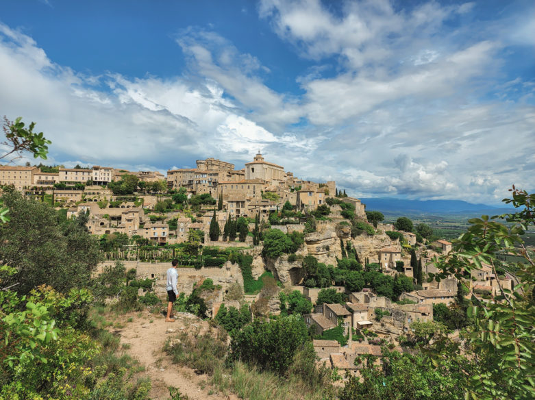 Gordes south of france alleyway hidden gem europe