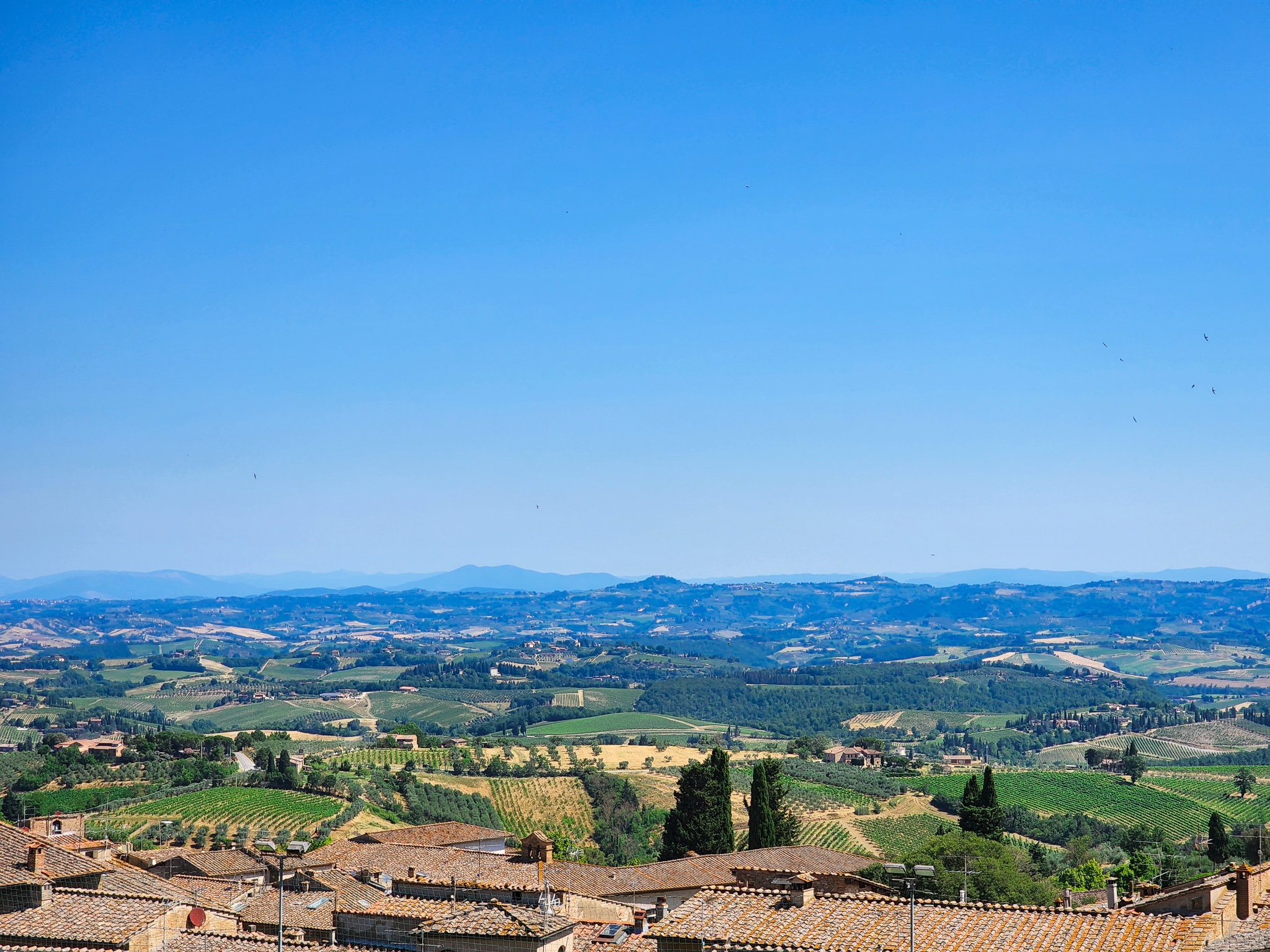 Tuscany rolling hills