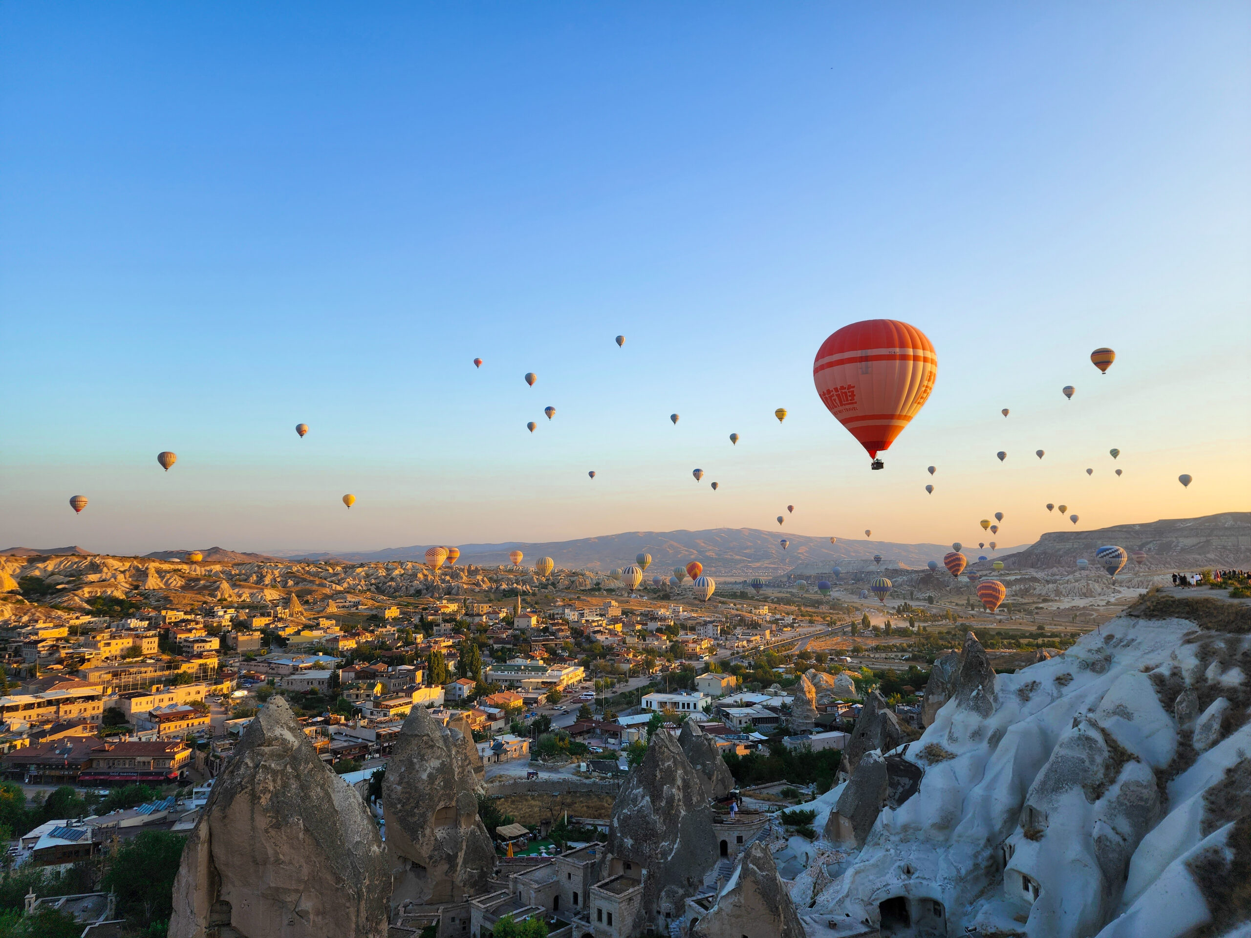 Cappadocia goreme hot air balloon turkey