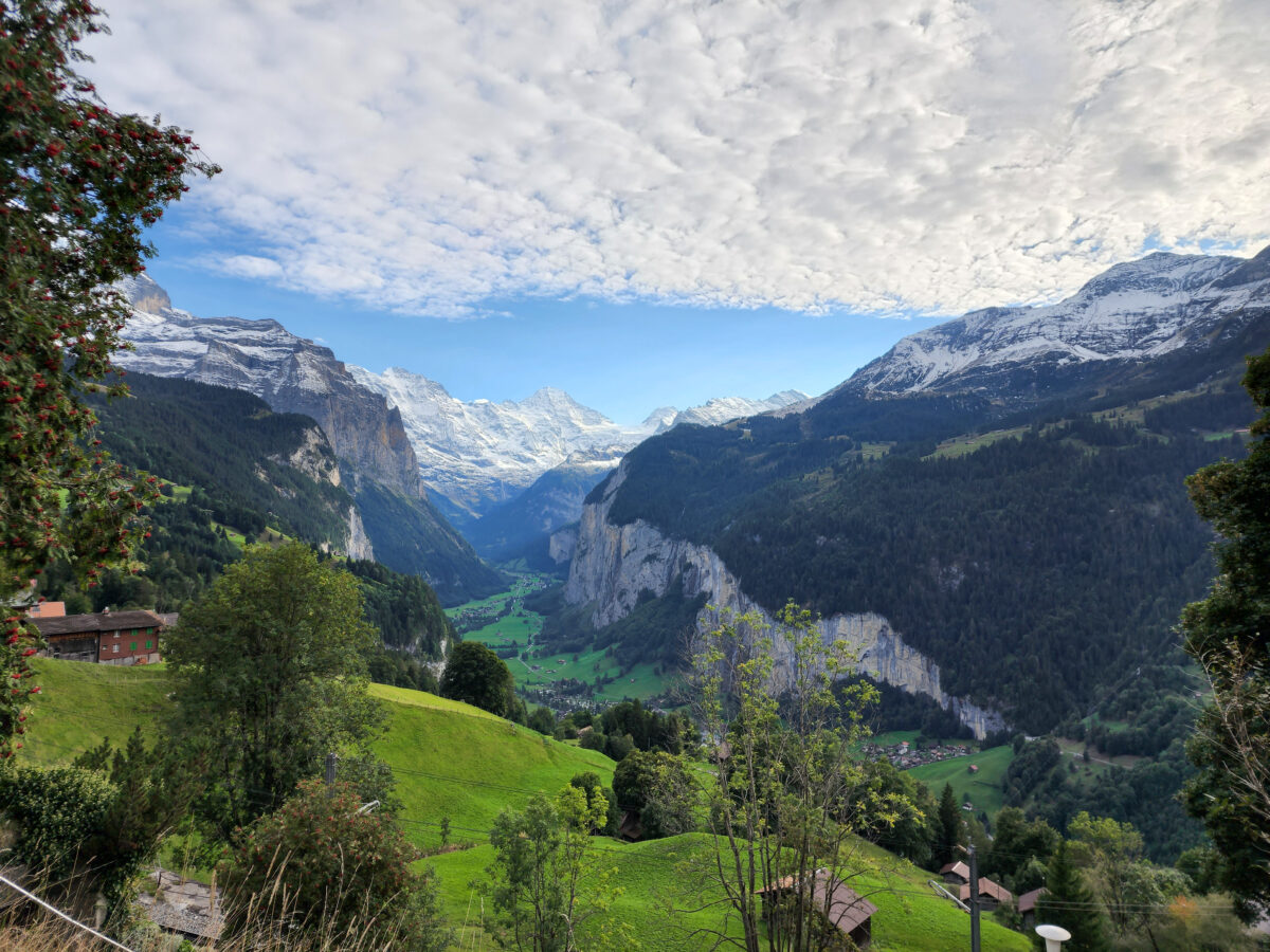 Why choose Wengen when you visit the Jungfrau region? - 2 Cups of Travel