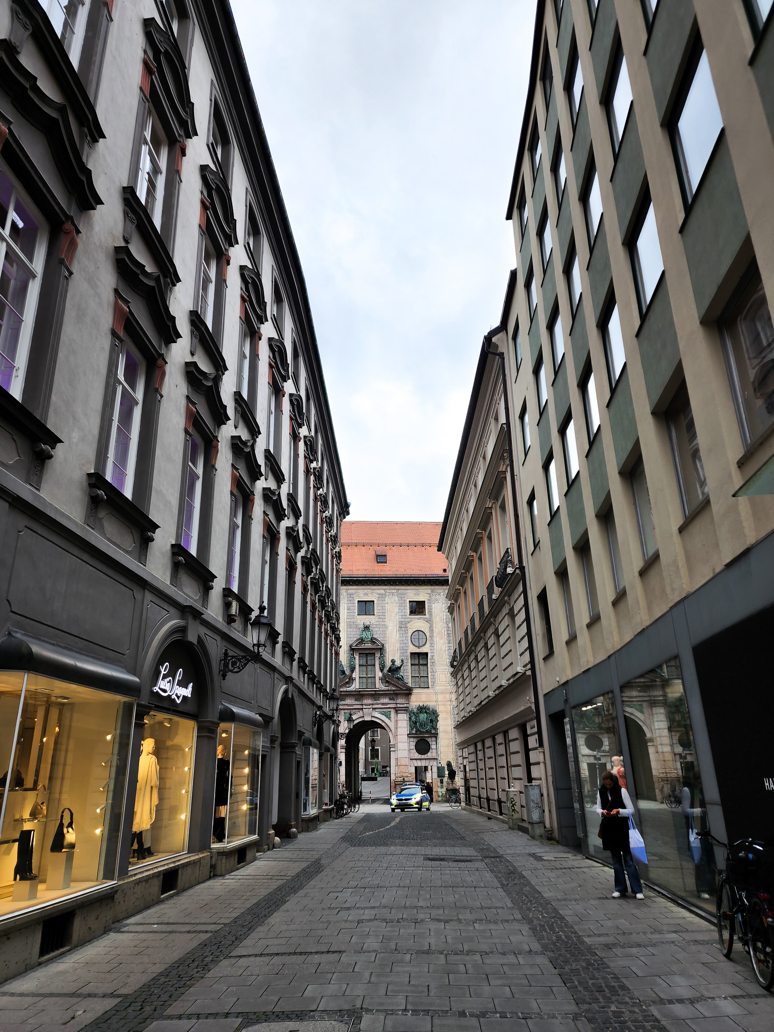 Munich old town history germany walking tour