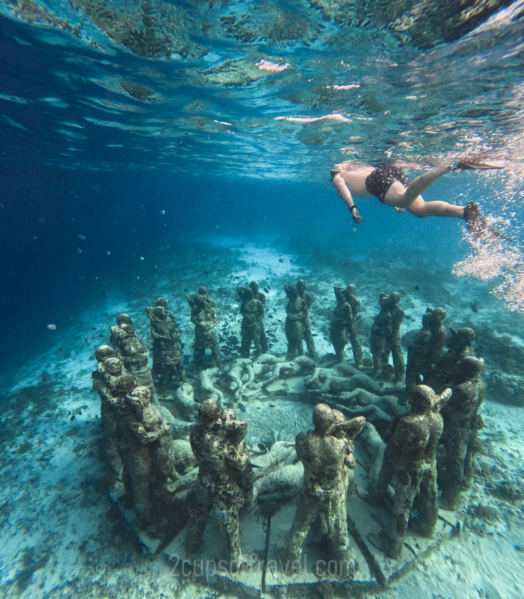 should i snorkel or dive on gili trawangan day trip bali indonesia beach underwater statues gili meno