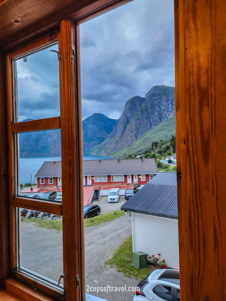 Winjum Stegastein Hostel where to stay in aurland flam