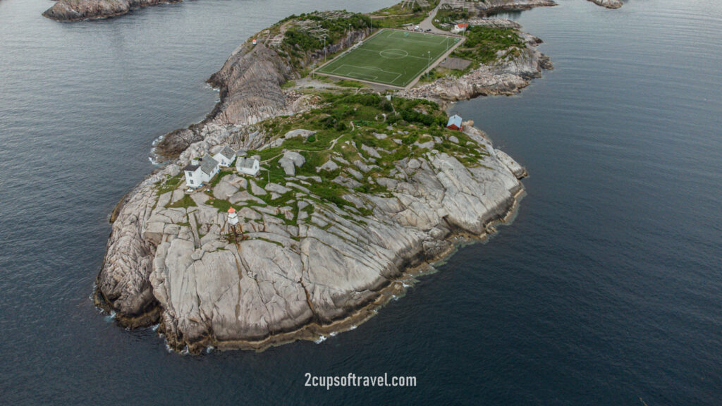 should i visit henningsvaer best town in lofoten day trip henningsvaer stadium