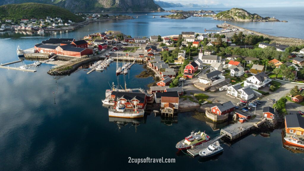 best town to visit lofoten islands reine things to do midnight sun