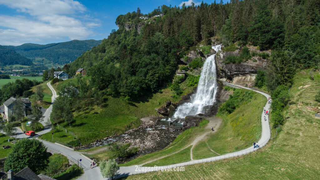 Norheimsund Steinsdalsfossen waterfall Hardangerfjord day trip road trip things to do bergen norway should i visit