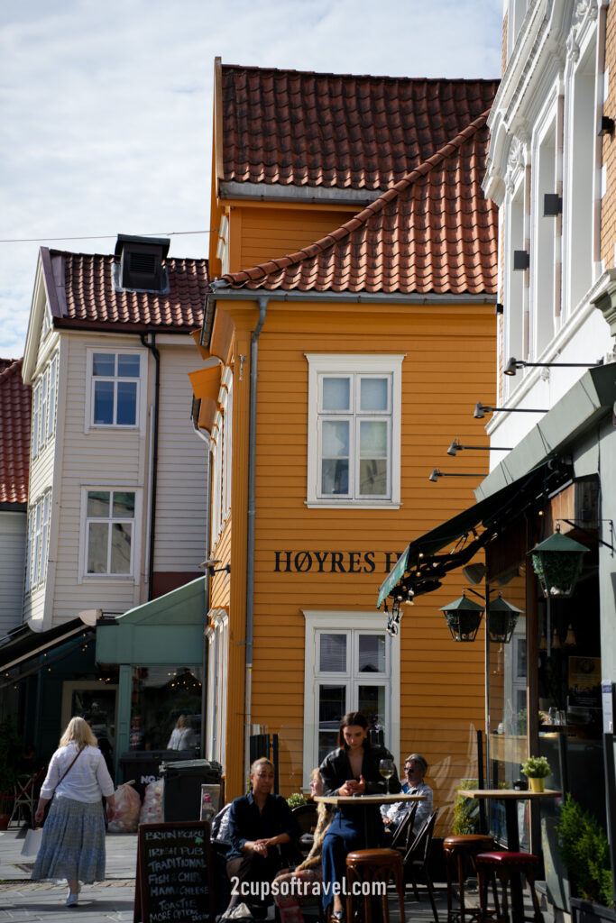 bergen town things to do colourful houses and streets