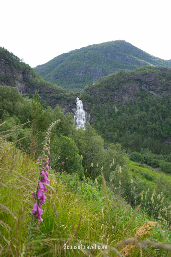 waterfalls road trip bergen to odda things to do hardangerfjord