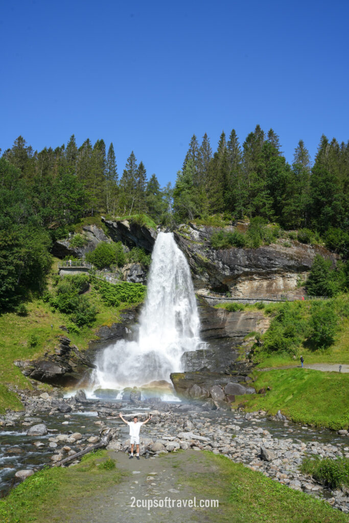 Norheimsund Steinsdalsfossen waterfall Hardangerfjord day trip road trip things to do bergen norway should i visit