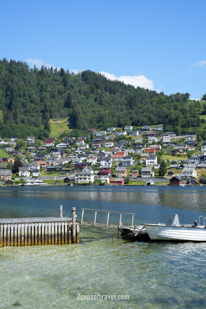 day trip stop norheimsund Hardangerfjord vestland Steinsdalsfossen things to do