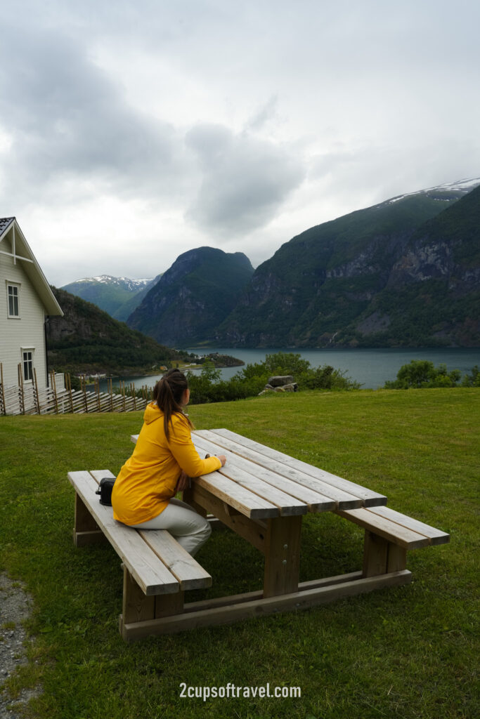 Winjum Stegastein Hostel where to stay in aurland flam