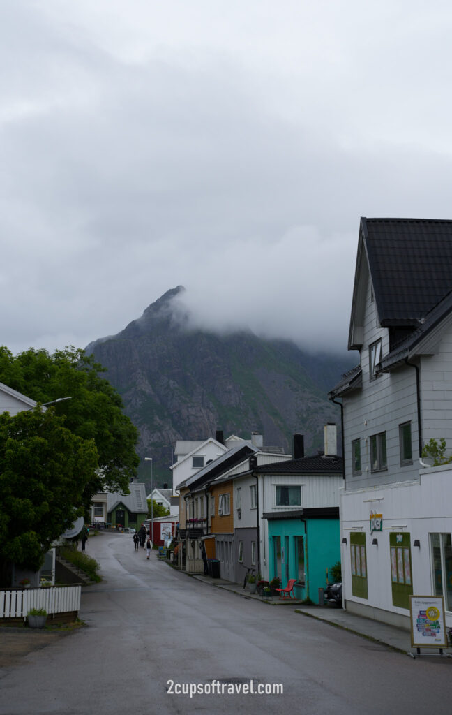 how long should i stay in henningsvaer hike coffee best lofoten town to visit