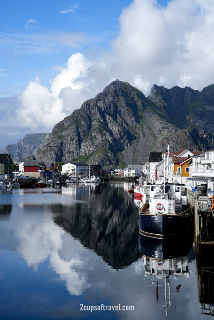 how long should i stay in henningsvaer hike coffee best lofoten town to visit