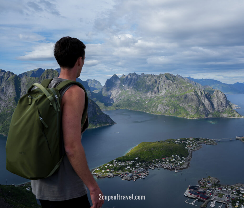 hiking reinebringen lofoten norway reine things to do