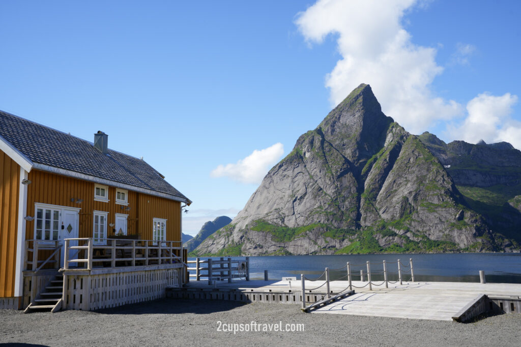 Sakrisøy Sakrisoy reine day trip things to do lofoten islands