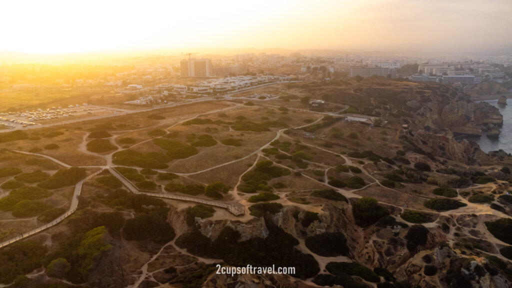 sunset in the algarve lagos portugal drone where to visit best beaches ponta da piedade praia do camillo praia dona ana is the seaweed problem bad