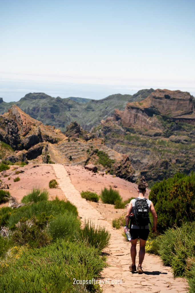 what to bring on pr1 hike madeira pico do arieiro to pico ruvio