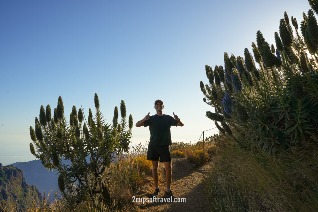 best time of day to hike PR1 pico do arieiro to pico ruvio madeira sunset