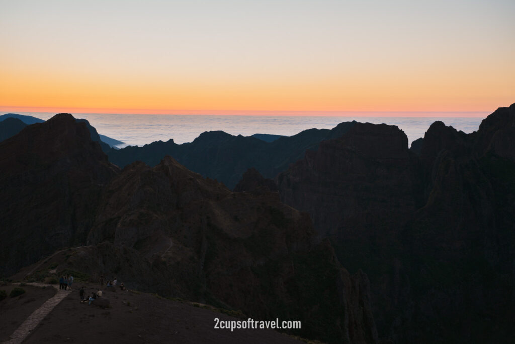 best sunset location madeira best time of day to hike PR1 pico do arieiro to pico ruvio madeira sunset