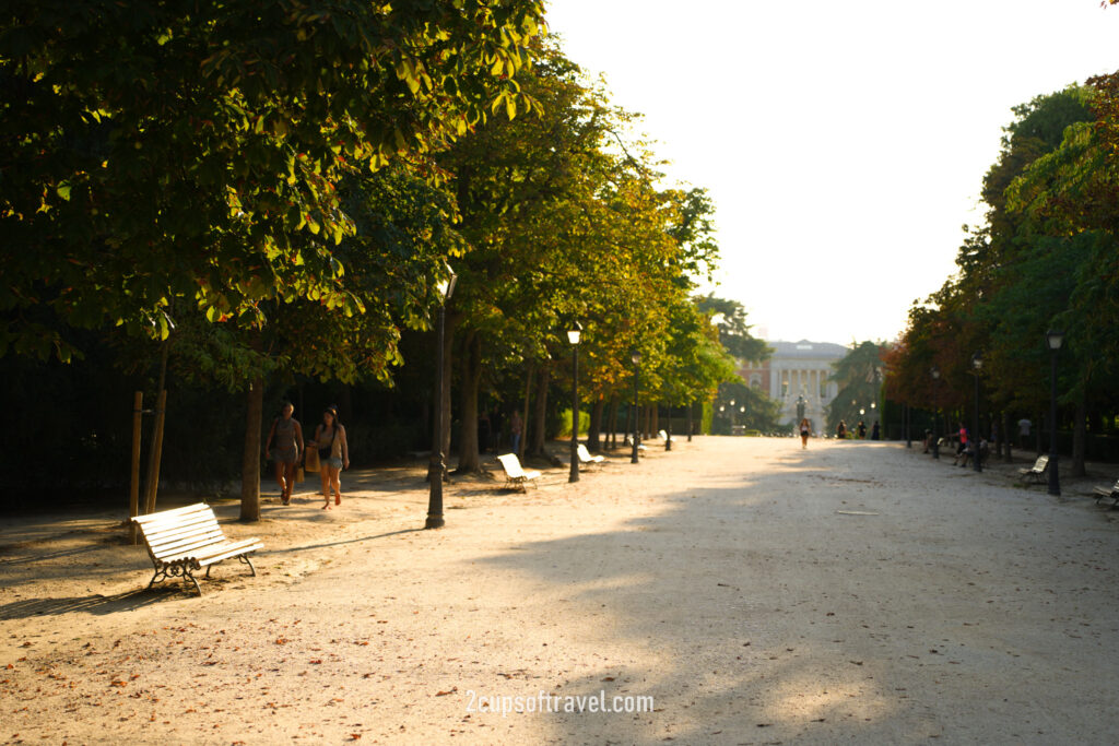 El Retiro park madrid things to do