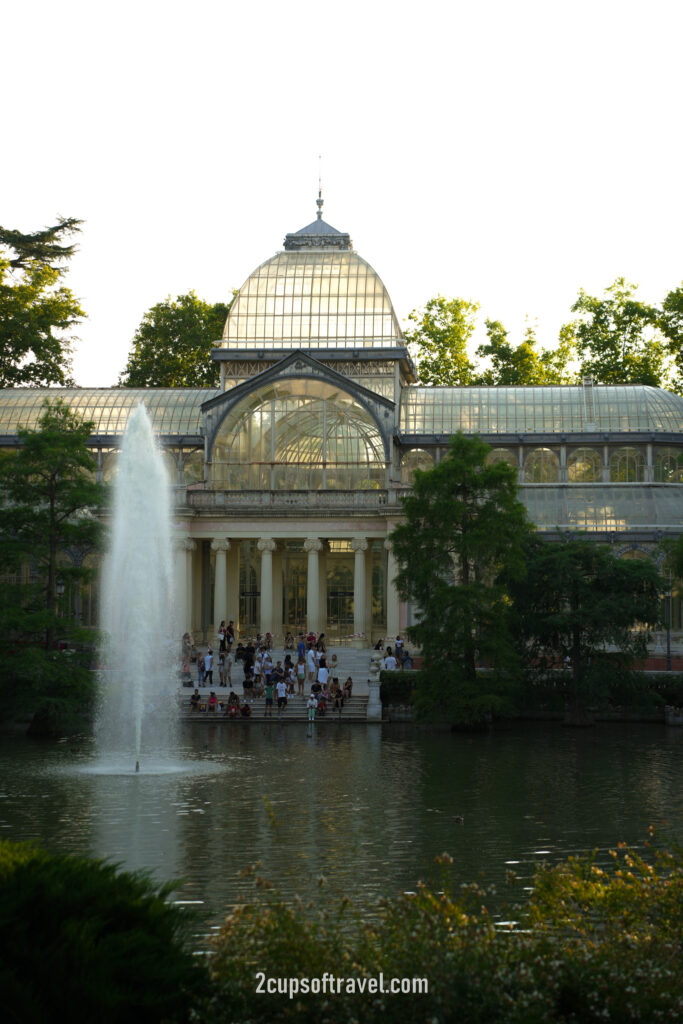 El Retiro park madrid things to do