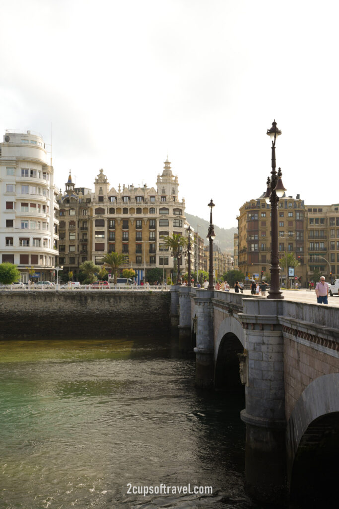 should i visit san Sebastian things to know guide basque spain