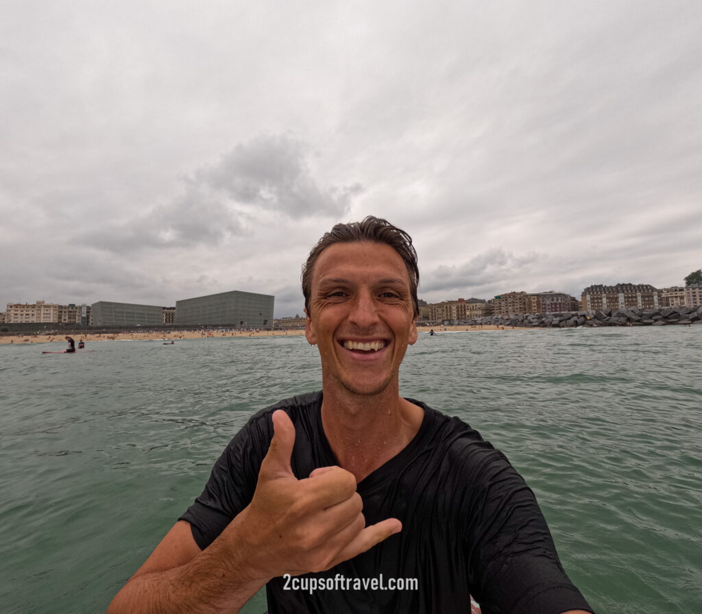 surfing Zurriola beach san sebastian best beginner beach hawaii surfboard hire