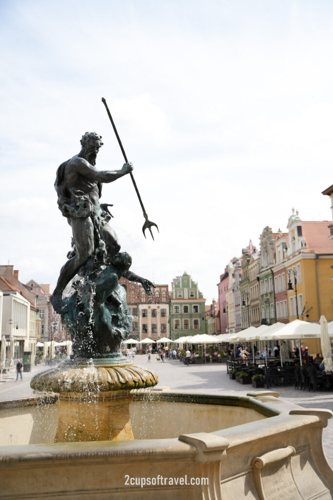 Explore the Poznan old market square and Stary Rynek area