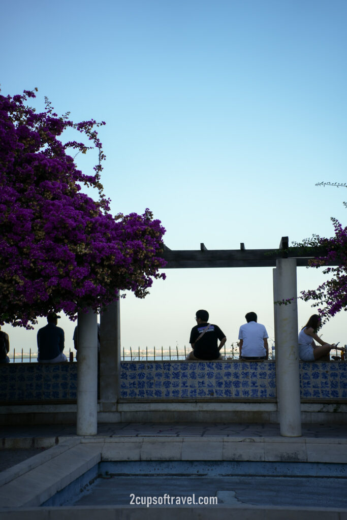 things to do lisbon hidden gems best views food cafe