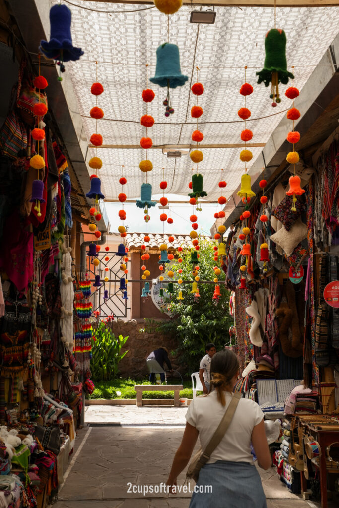 should i visit pisac on a sunday for the sunday market from cusco peru sacred valley guide