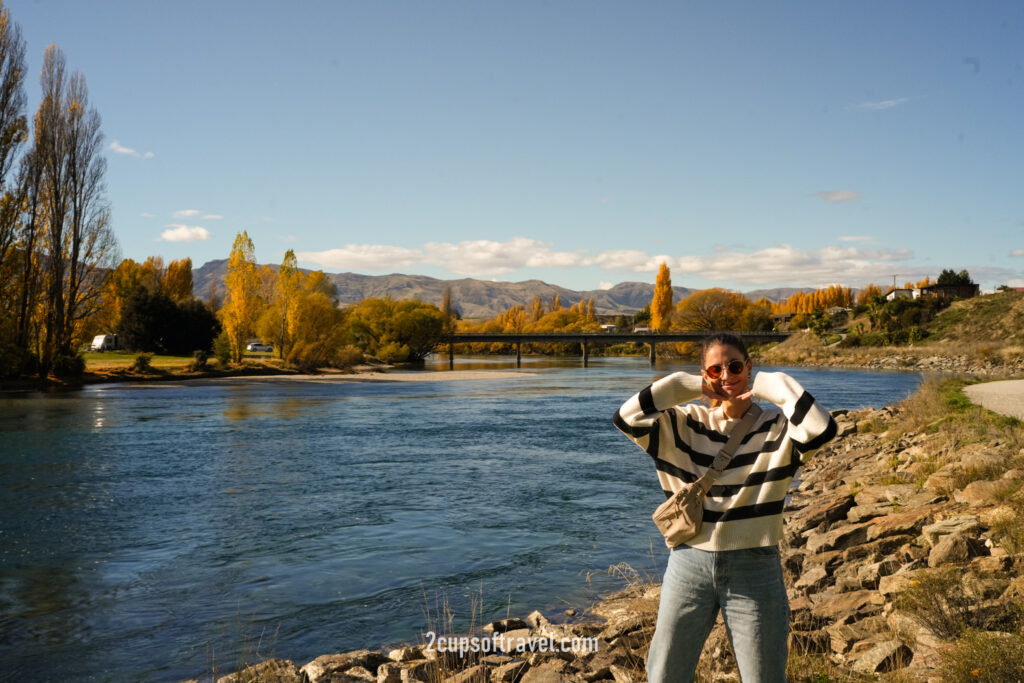 Lake Wanaka Outlet Track (Albert Town End) day trip wanaka road trip itinerary autumn