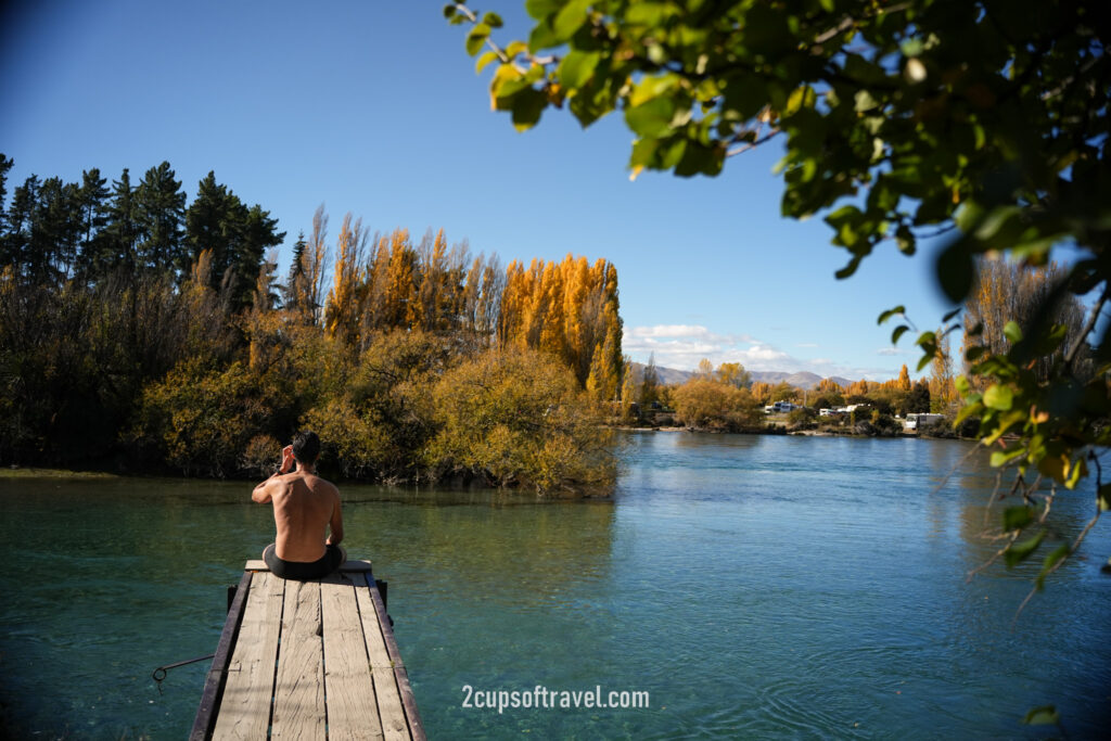 Lake Wanaka Outlet Track (Albert Town End) day trip wanaka road trip itinerary autumn