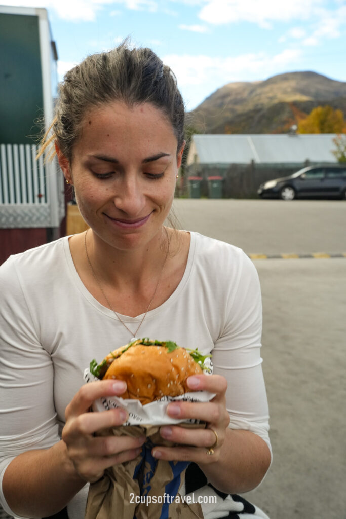 how long should i spend in arrowtown hidden gem queenstown road trip autumn