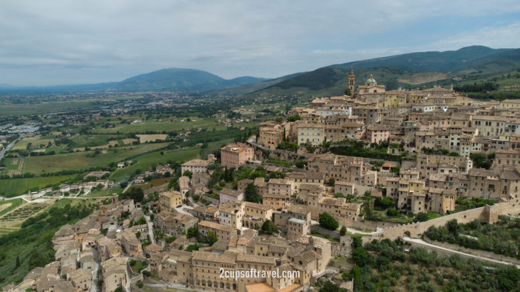 trevi hidden gem umbria italy road trip rome florence things to do