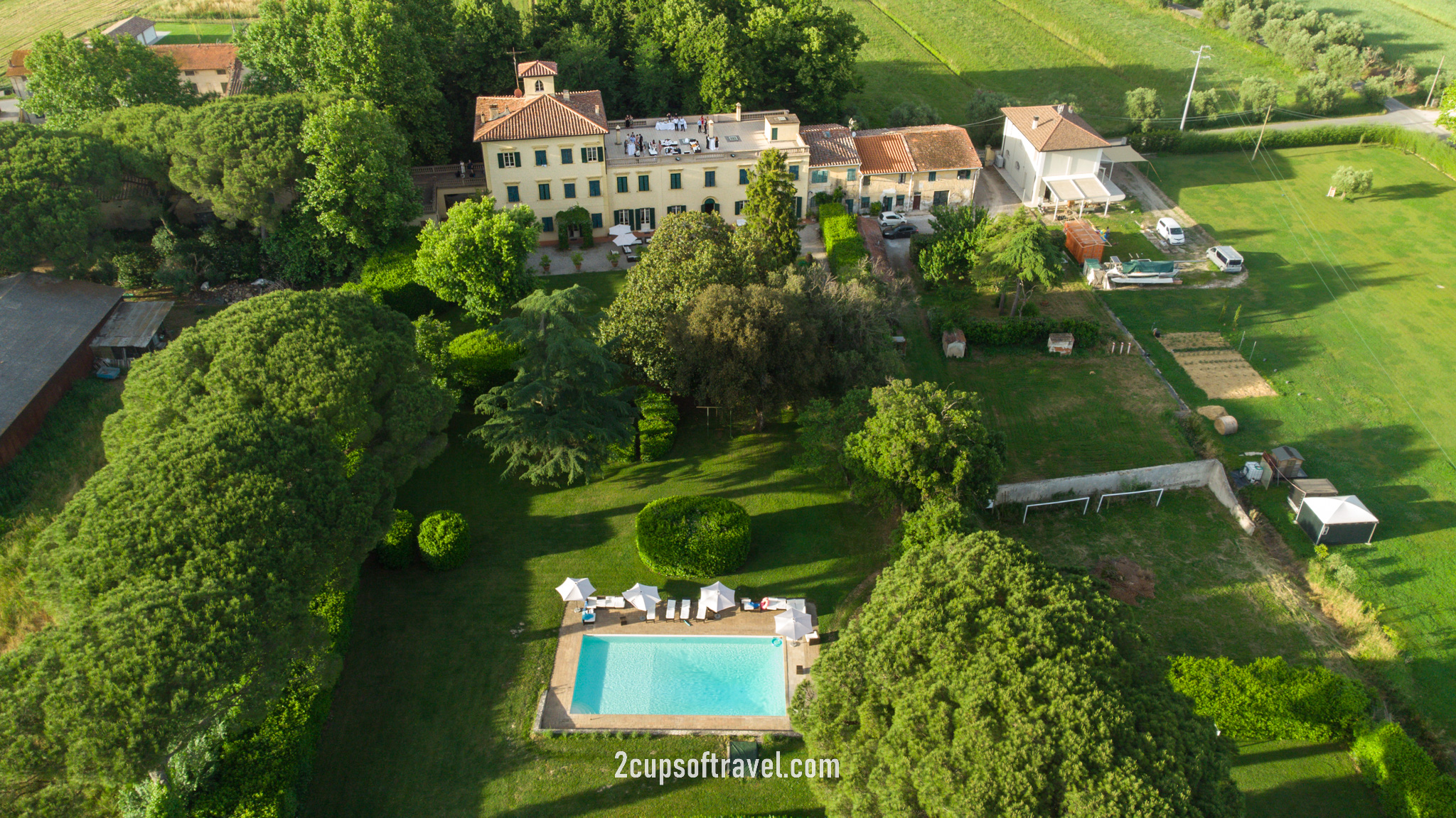 A wedding at Villa Ravano in Tuscany! - 2 Cups of Travel