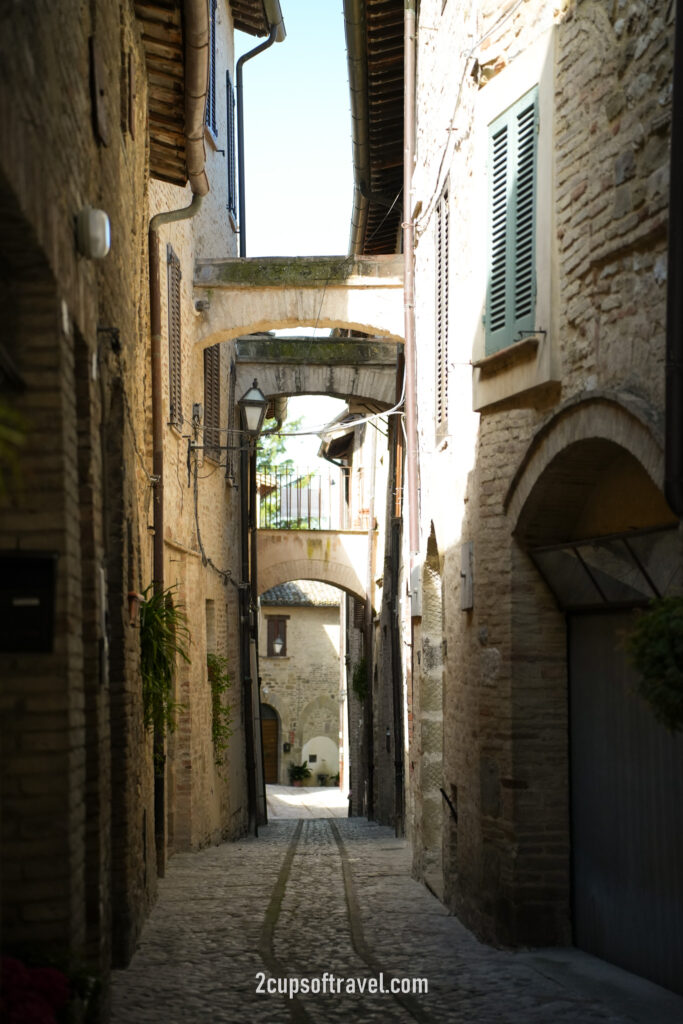 should i visit montefalco wine vino hidden gem umbria road trip rome todi italy