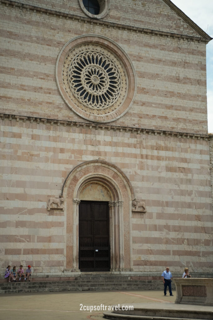 should I visit Assisi umbria things to know hidden gem road trip rome