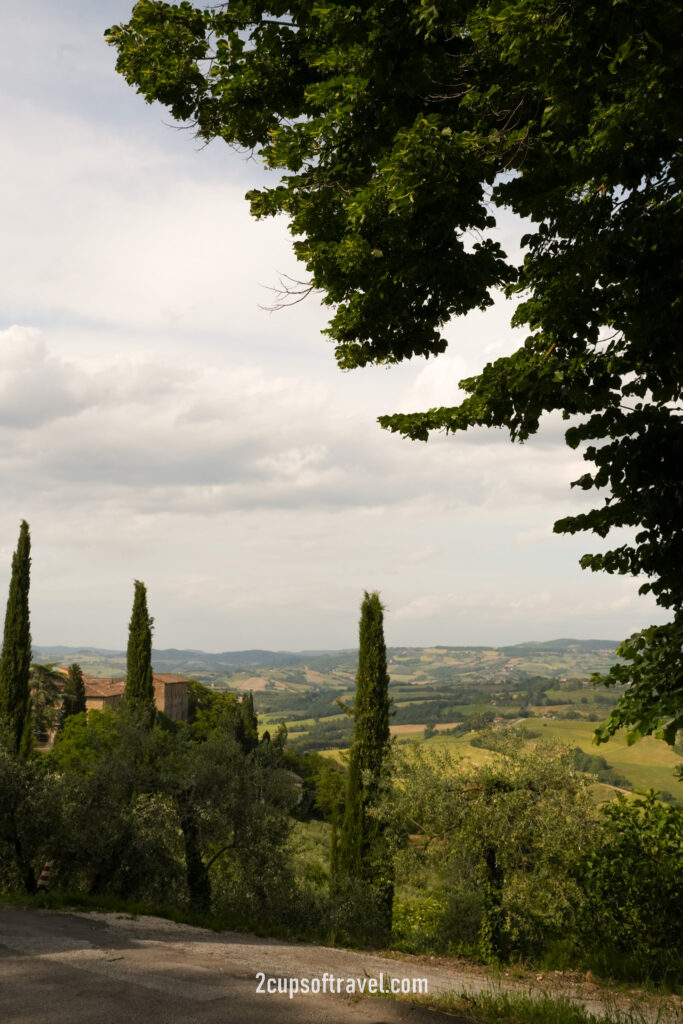 should i visit umbria road trip 1 week itinerary things to know guide assisi