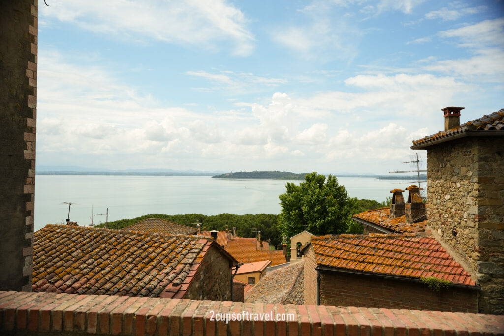 Passignano sul Trasimeno hidden gem umbria road trip lake holiday summer italy
