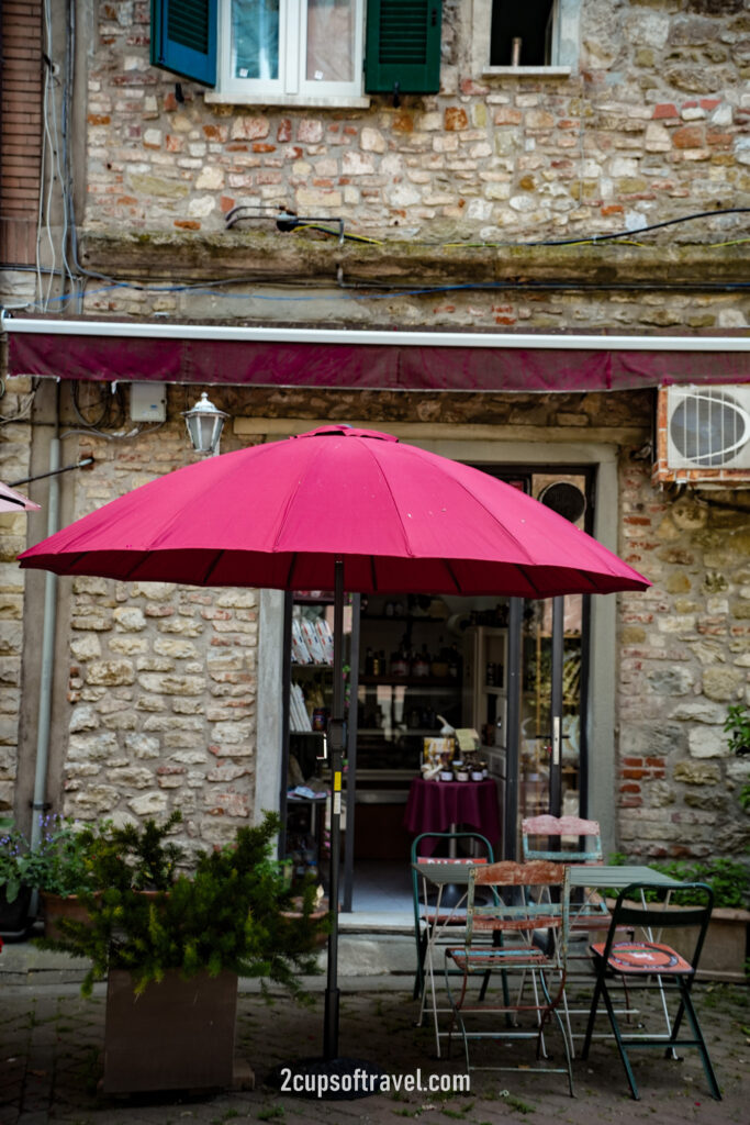 Passignano sul Trasimeno hidden gem umbria road trip lake holiday summer italy