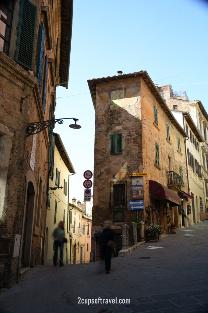 Montepulciano hidden gem tuscany road trip italy rome florence