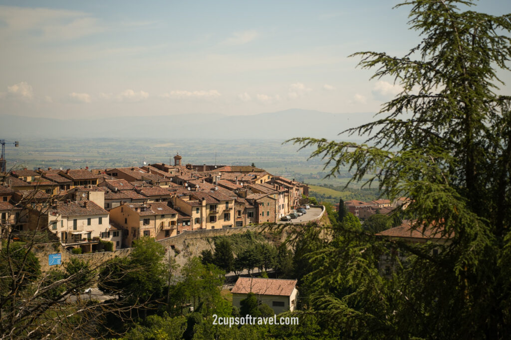 road trip tuscany montepulciano italy