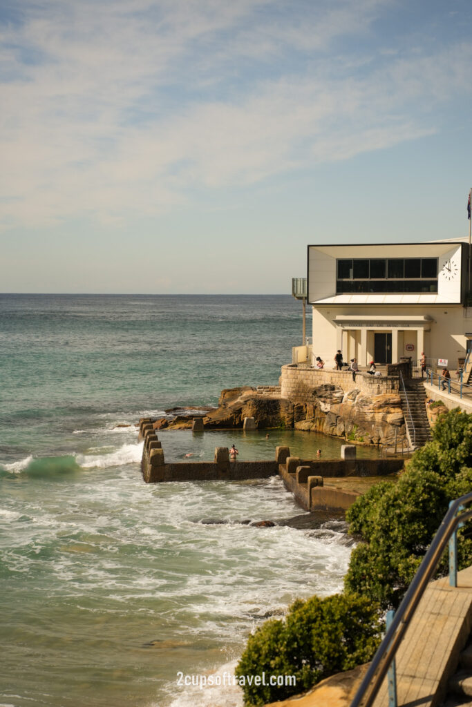 a long weekend in sydney things to do guide coogee beach views walks