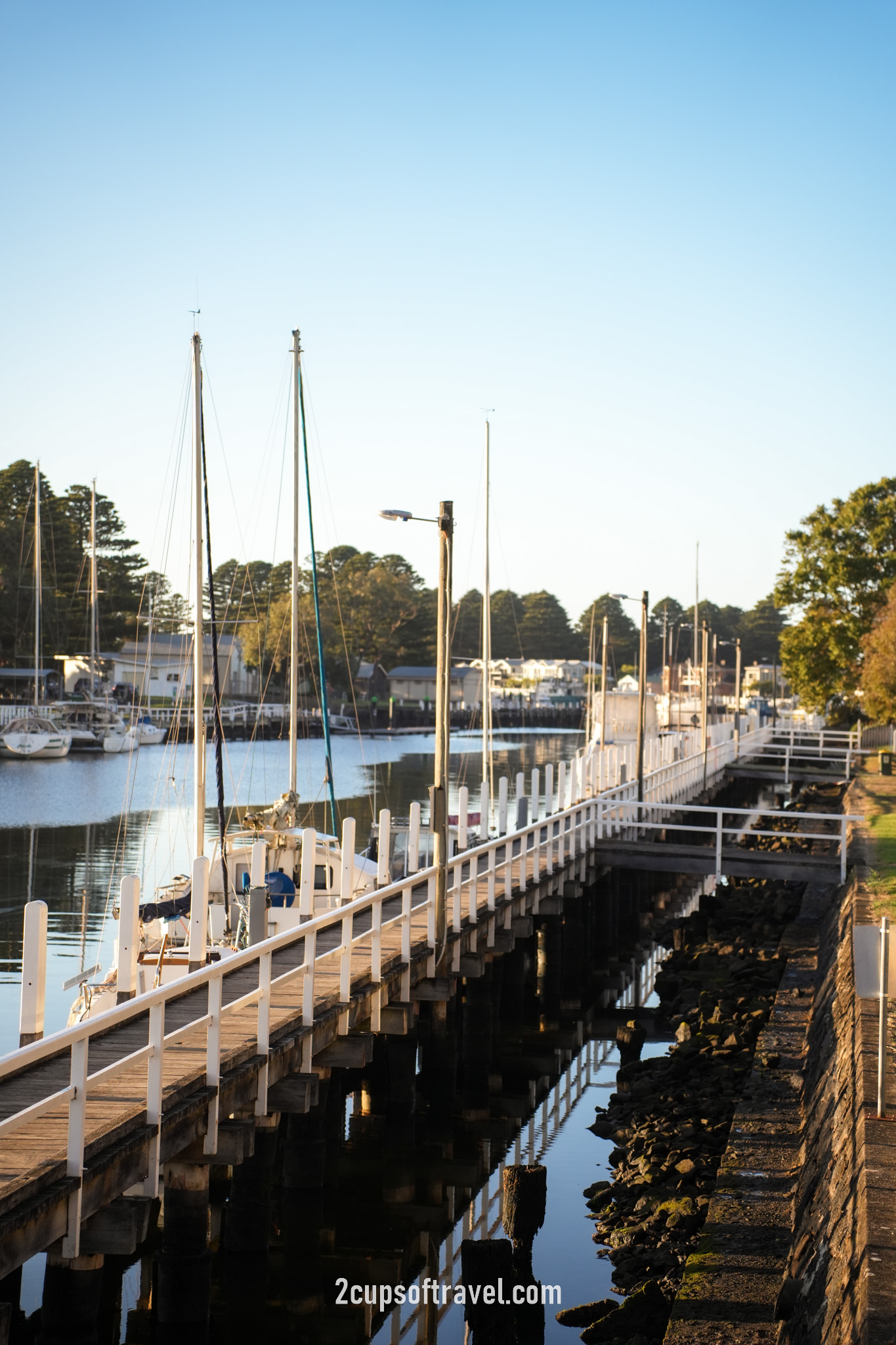 things to do port fairy walk cafe shops day trip