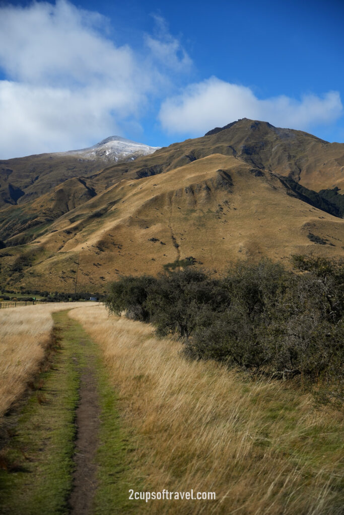 visit moke lake day trip queenstown things to do hiking